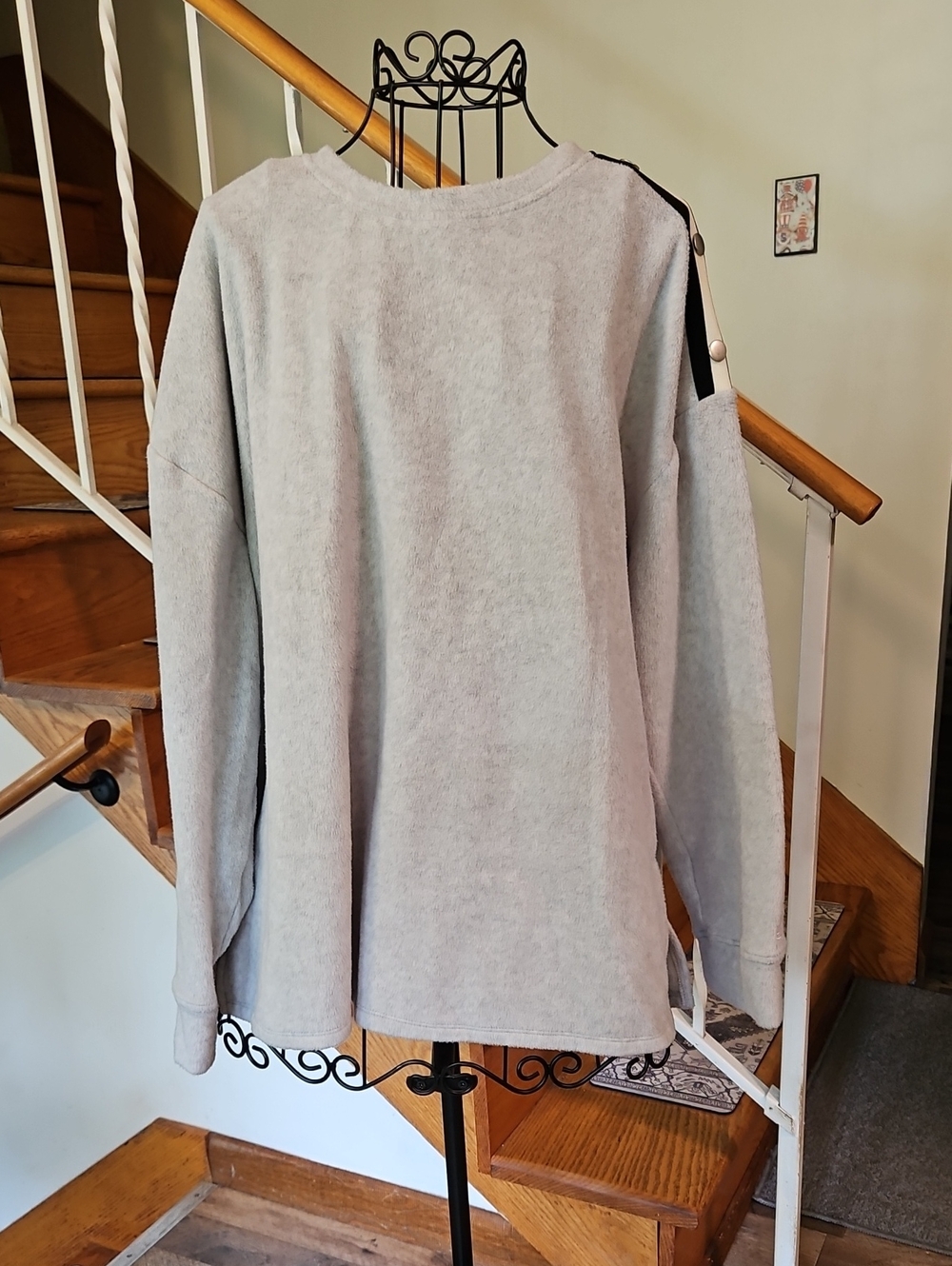 👚Cuddl Duds Light Gray Cozy Fleece Top
